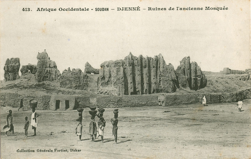 Historic Djenne mosque ruins